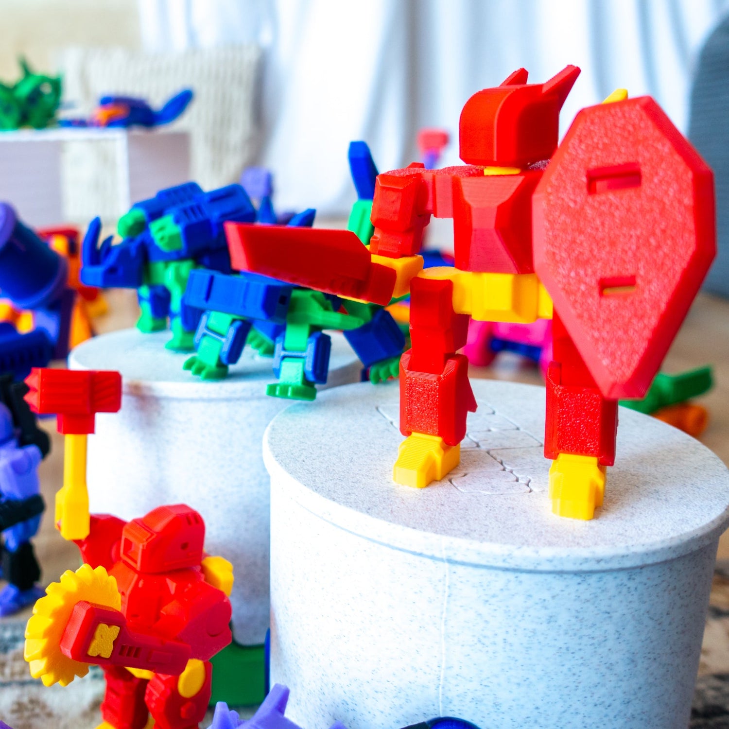 Color Constructors™ Custom Action Toys