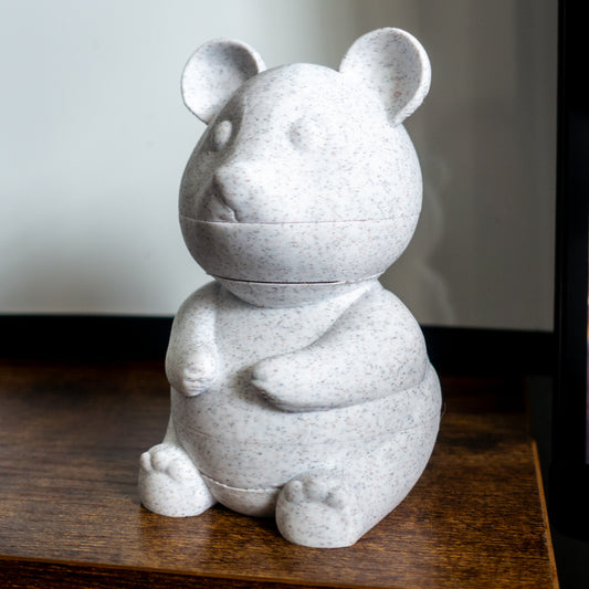 Munch the panda shown fully stacked in four satisfying slices, ideal for tactile desk play